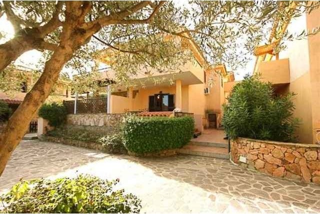 1 Bedroom - Apartment - For Sale