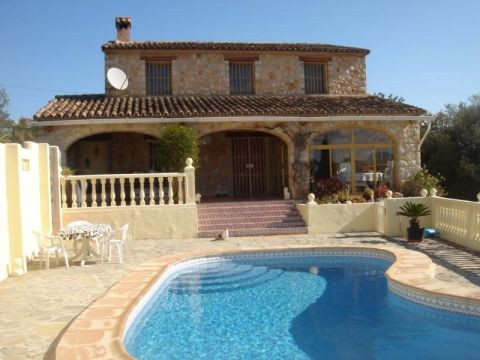 4 Bedrooms - Finca - Alicante - For Sale