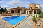 4 Bedrooms - Finca - For Sale