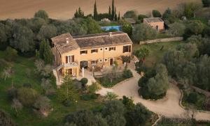 Beautiful finca, surrounded with..
