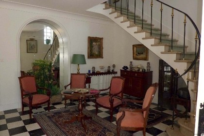 Large Ruffec property with large garden - 2
