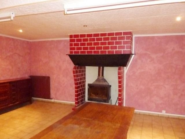 Countryside Property & Outbuilding - 2