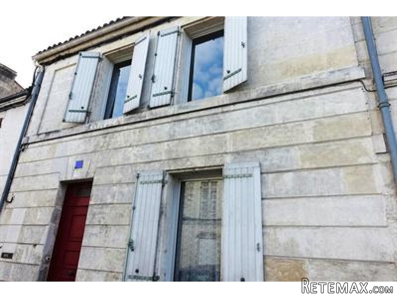 3 Bedrooms - Town House -..