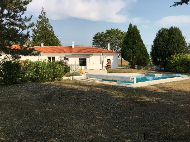 Stone House For Sale St Jean D Angely - 2