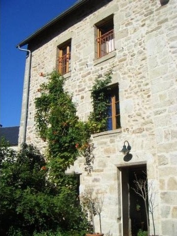 4 bedroom Village House For Sale: 87120.. - 2