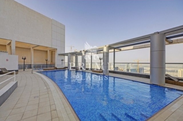 Beautiful apartment just a short walk..