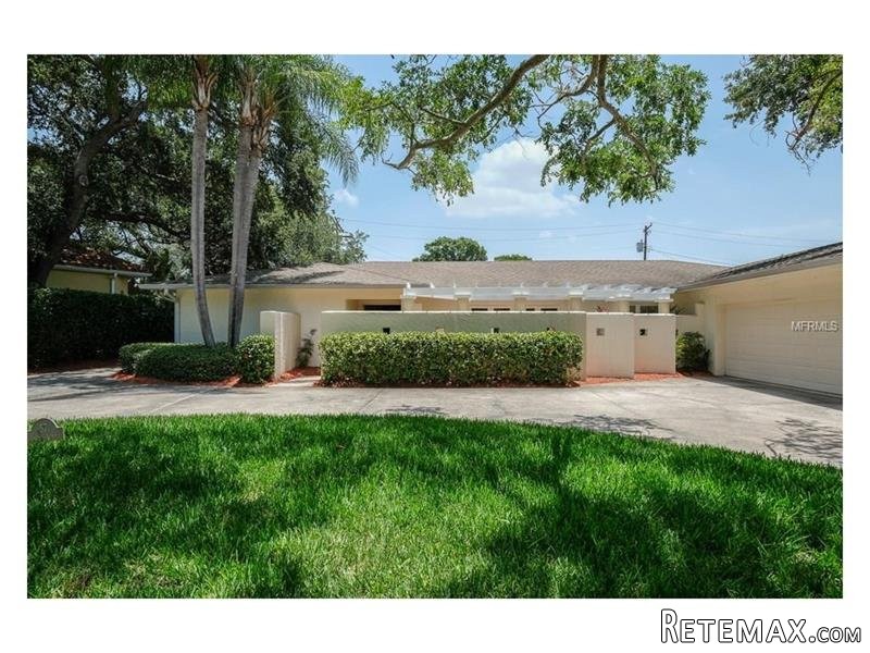 4 bedroom Property For Sale: 57 LADOGA..
