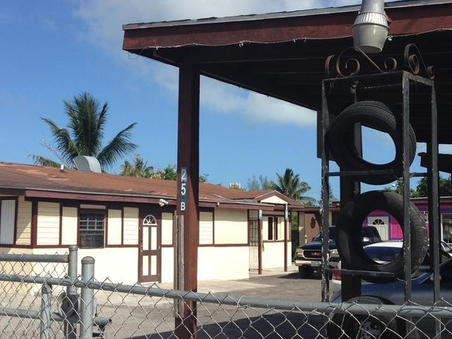 Apartment - 'Local Mini Service Mart'-.. - 2