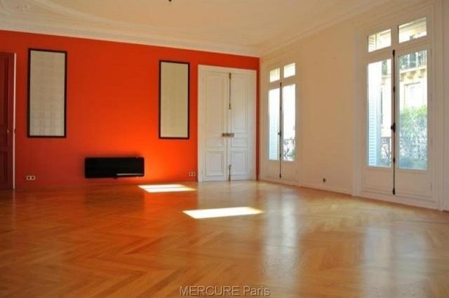 4 bedroom Flat For Sale: 75116 PARIS - 2