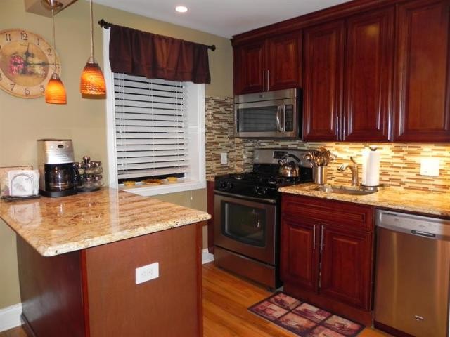 2 bedroom Co-op For Sale: Eastchester.. - 2
