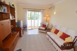 REDUCED!! 2 Bedroom apartment with.. - 2