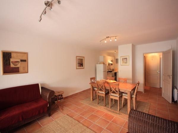 Villa Recente Avec Jardin Et Garage.. - 2