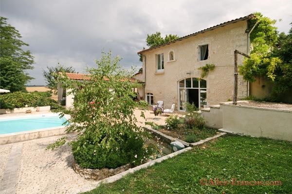 Riberac (24) - Stunning Farmhouse for..