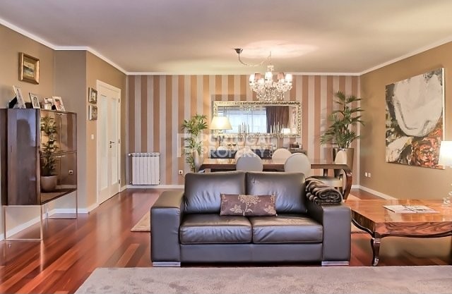 Stunning 3 Bedroom Apartment is..