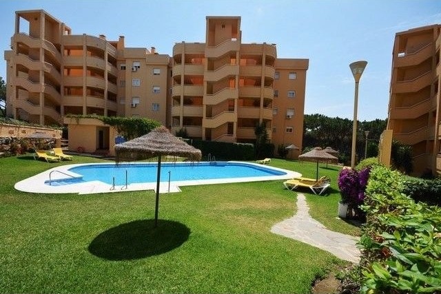 Apartment - Apartment with terrace and..