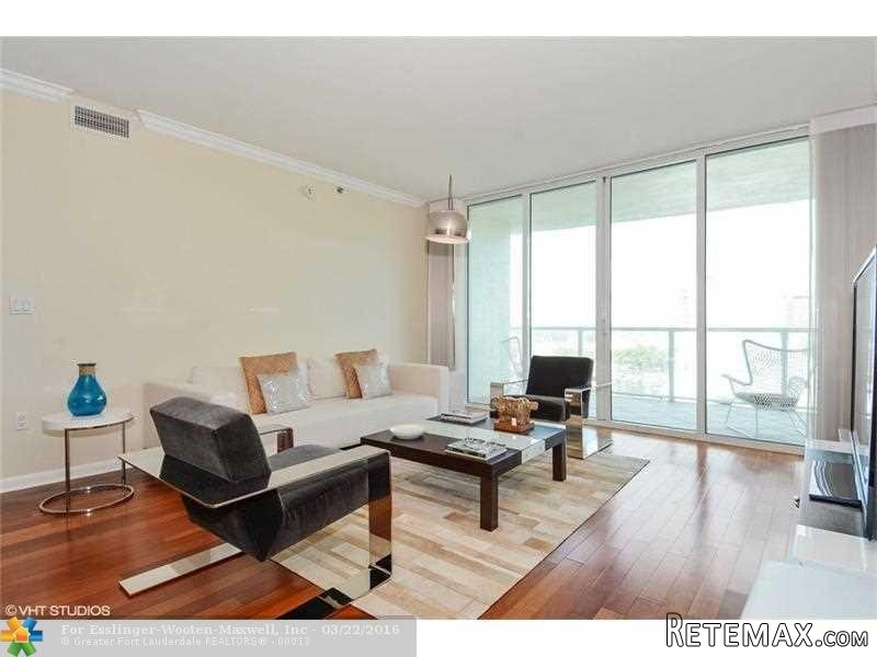 2 bedroom Flat For Sale: 1819 SE 17th.. - 2