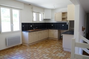 5 Bed Lake Side Property - 2