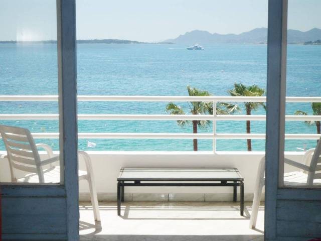 Studio apartment of 32 m2 for sale in..
