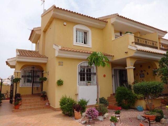 Semi-Detached for sale 179.995 €..