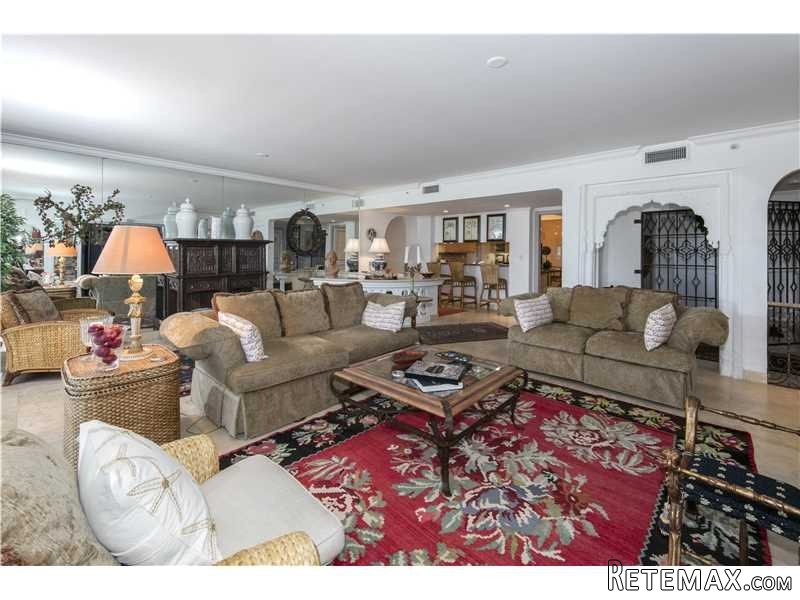 3 bedroom Flat For Sale: 430 GRAND BAY.. - 2