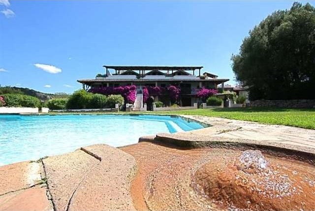 3 Bedrooms - Apartment - For Sale