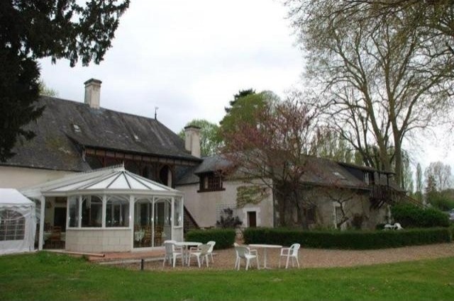 12 bedroom Manor House For Sale: 37400.. - 2