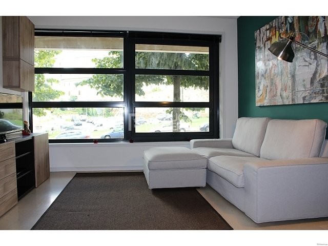 One Bedroom Apartment In Campolide..