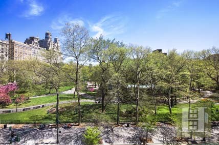 5 bedroom Apartment For Sale: 100 WEST..