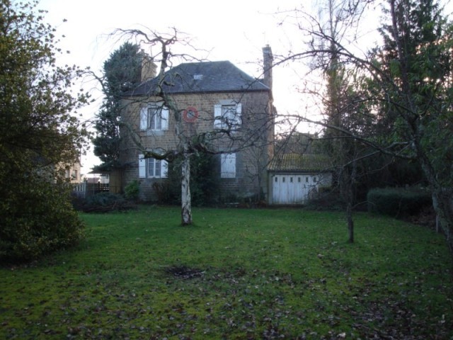 Small Manor House, Nice Setting - 2