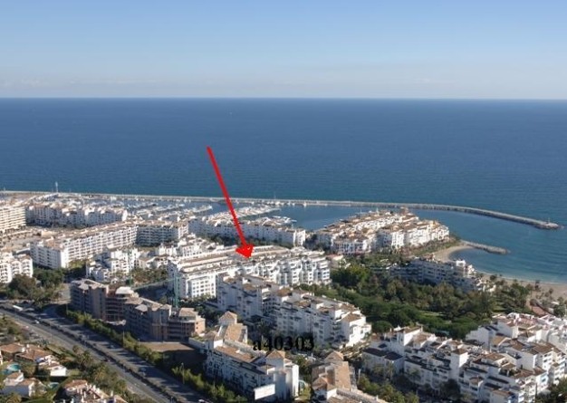 Apartment for sale in Playas del Duque..