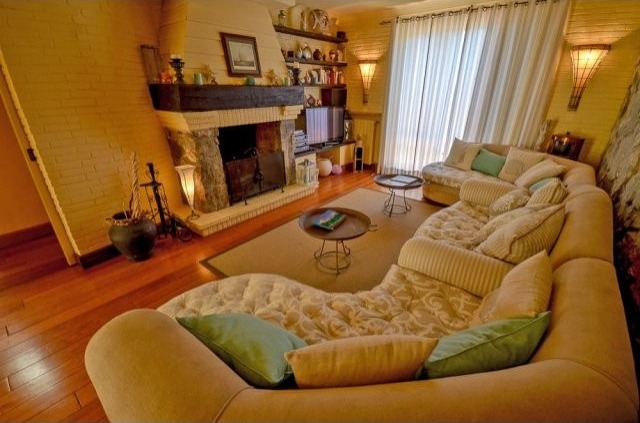 2 Bedrooms - Apartment - For Sale - 2