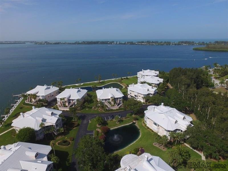 3 bedroom Town House For Sale: 11000..