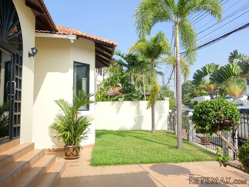 Paradise Villa: Noble 3 plus bedroom.. - 2