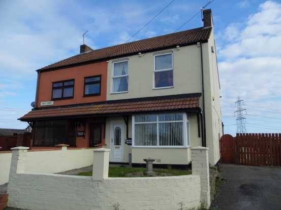 3 bedroom, Semi-detached House house..