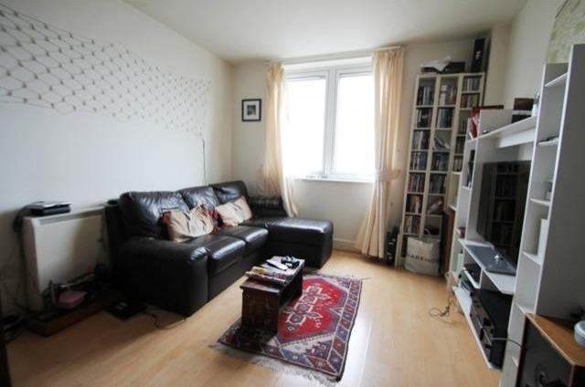1 bed flat to rent - 2