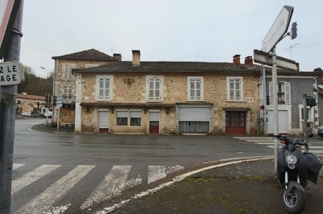 L28033 - Residential For Sale - Stone..