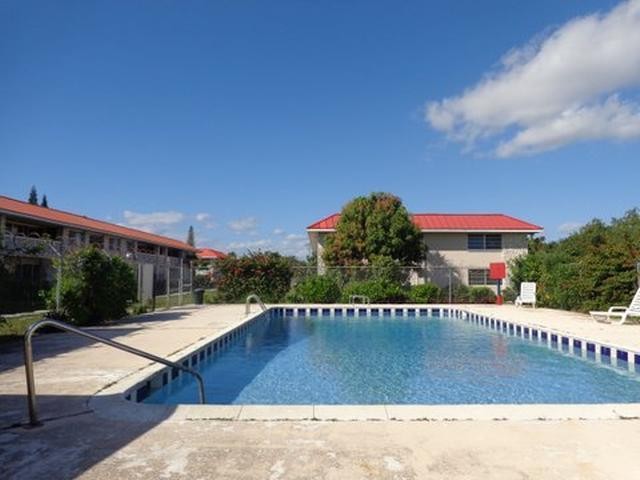 Apartment/townhouse - Totally renovated..