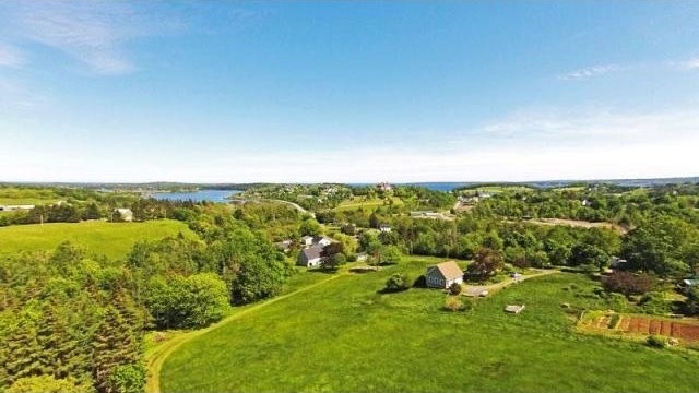 Land For Sale: 302 Kissing Bridge Road..