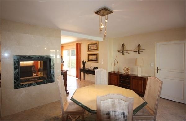 Superb Villa With Indep Apt & Pool.. - 2