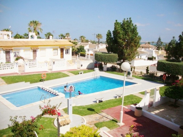3 Bedrooms - Property - Alicante - For.. - 2