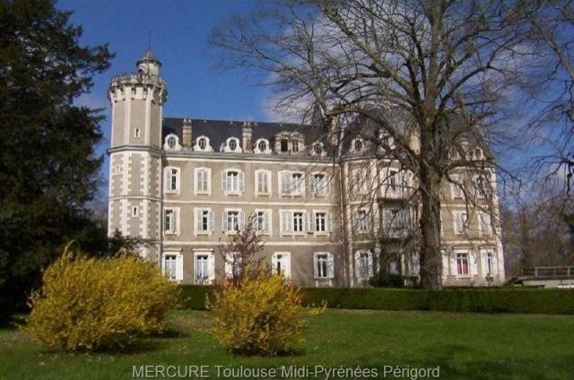49 bedroom Castle For Sale: 24000.. - 2