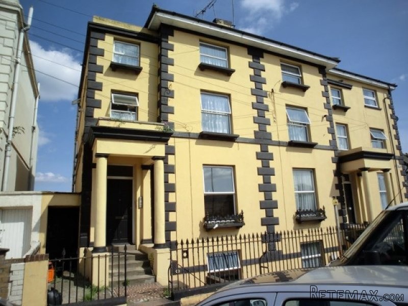 - Kent - For Sale