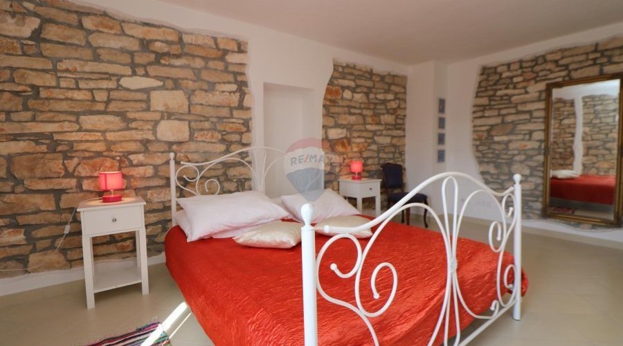 Istra, okolica Rovinja, obnovljena kamena kuća zadnja u nizu - 5
