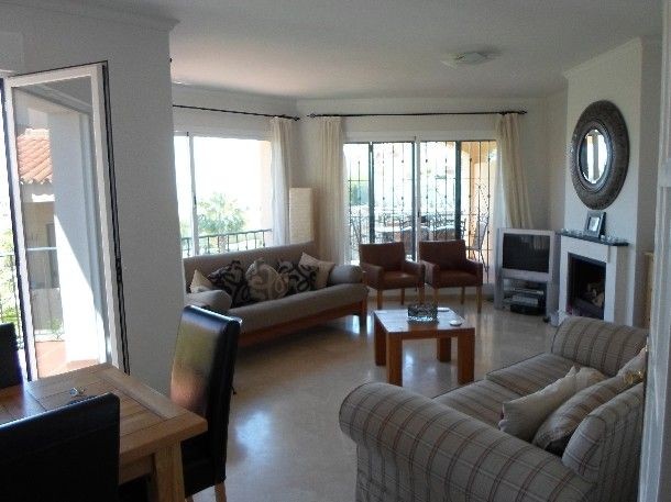 Villa - This semi-detached house.. - 2