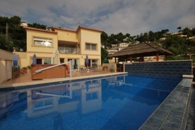 Villa for sale in Moraira