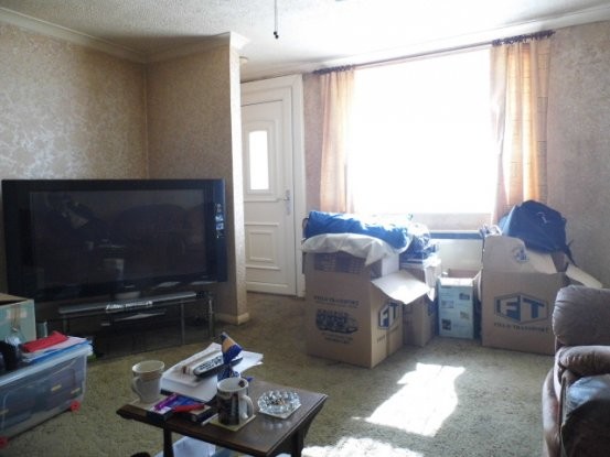 3 bedroom, End Of Terrace House house.. - 2