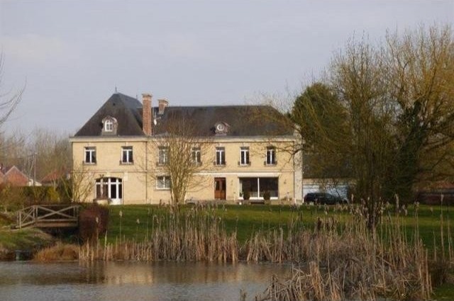 5 bedroom House For Sale: 80500..