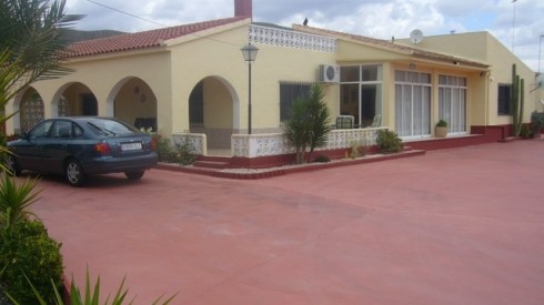 Villa in Hondon de los Frailes, Alicante