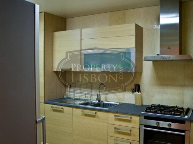 Luxury T3 Lisbon Apartment in Chiado - 2