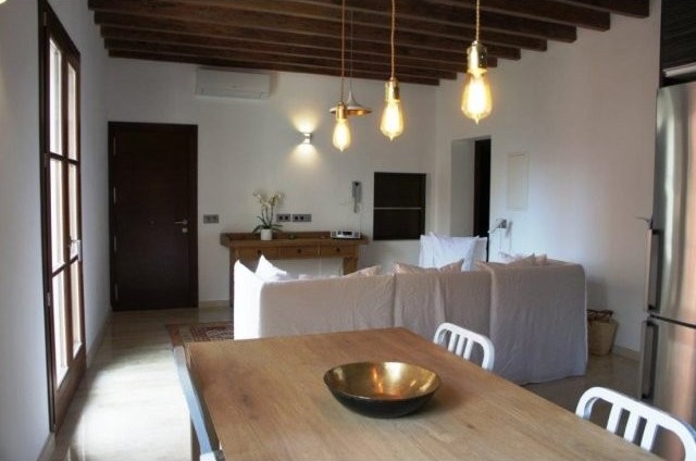 Bright old town apartment in Palma